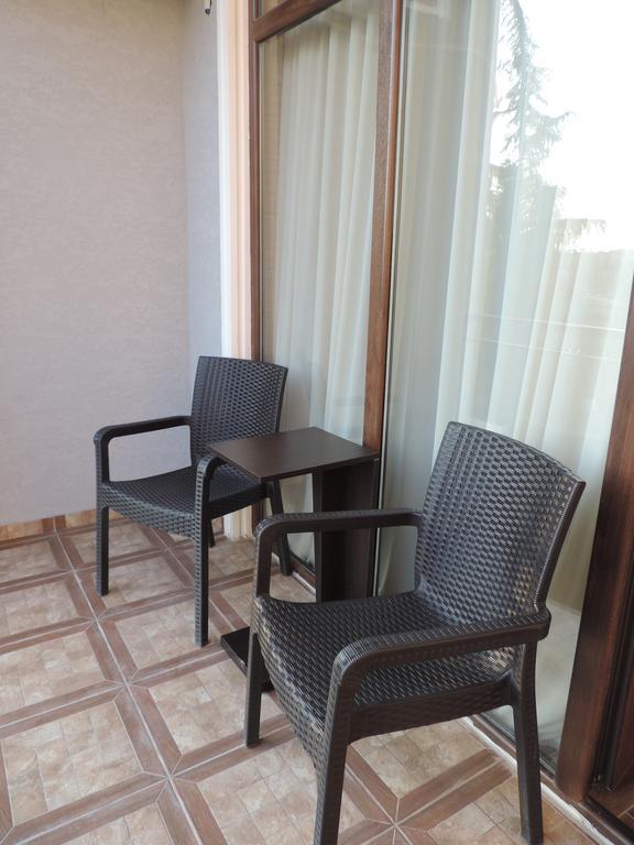 Tamara Apartment Takaishvili 3 Batumi Zewnętrze zdjęcie